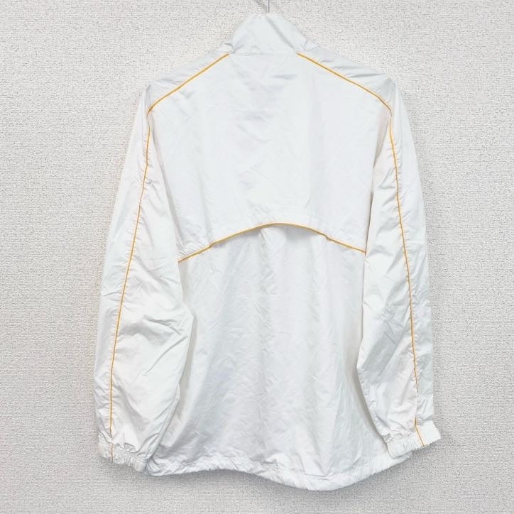 NIKE　ナイキ　プルオーバージャケット　ハーフジップ　白　ホワイト　Mサイズ