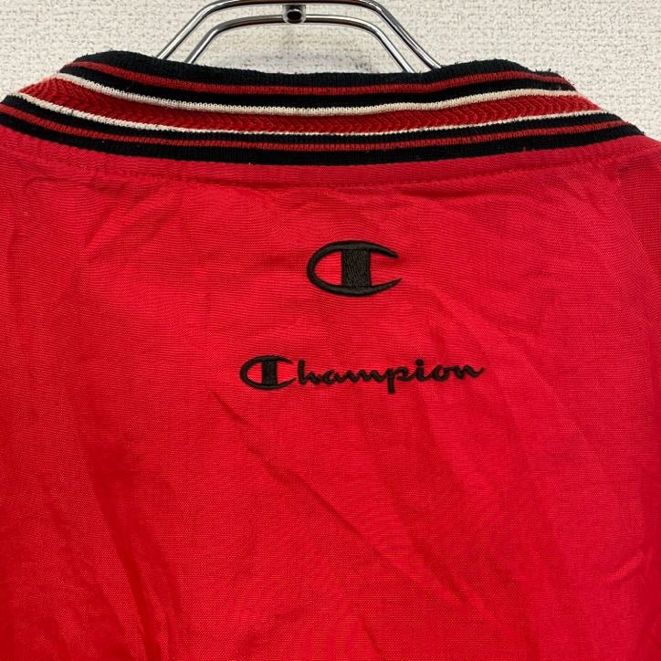 90s　champion　チャンピオン　プルオーバージャケット　刺繍ロゴ　ワッペン　ヴィンテージ　赤　レッド　Lサイズ