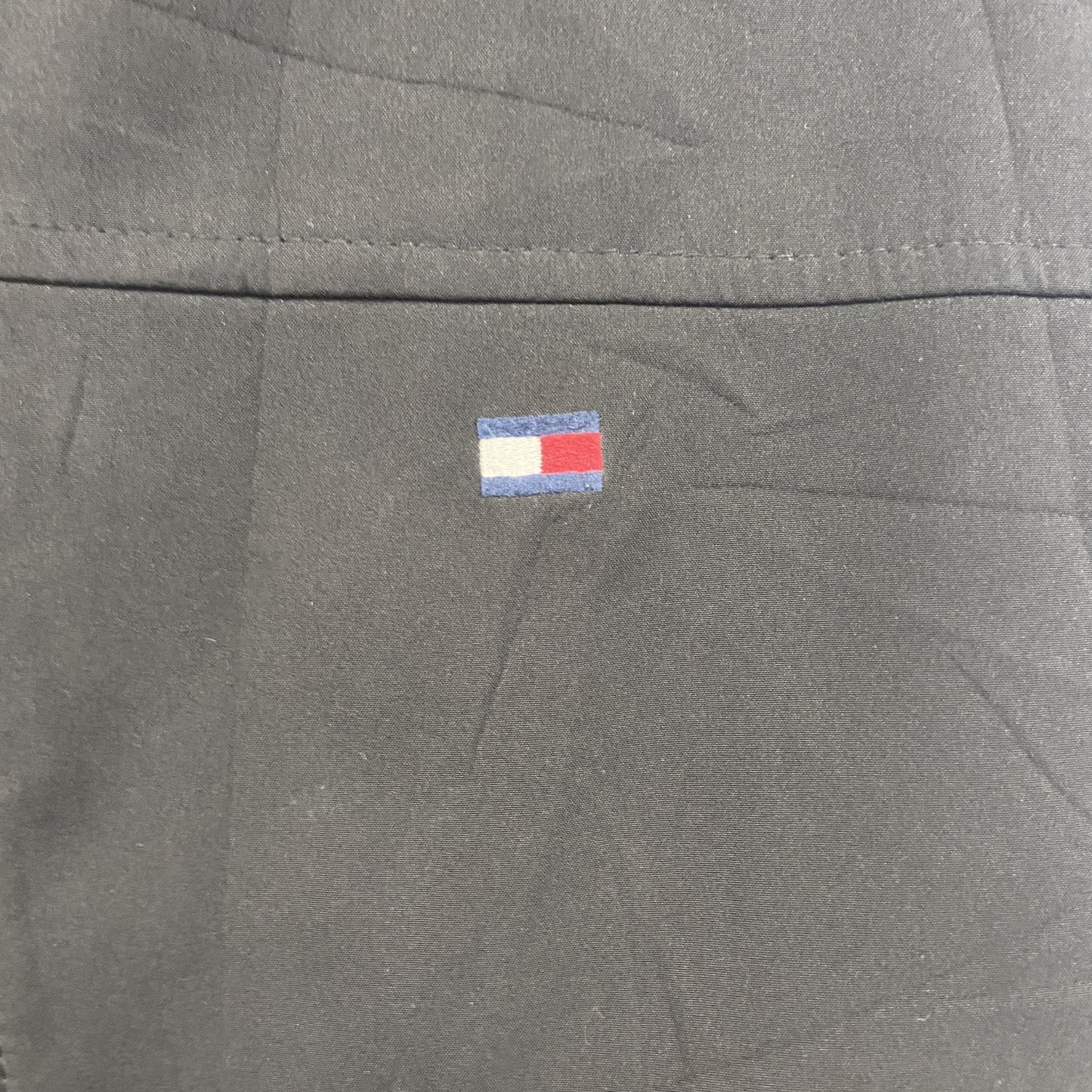 TOMMY HILFIGER　トミーヒルフィガー　フルジップ中綿ジャケット　黒　ブラック　Lサイズ