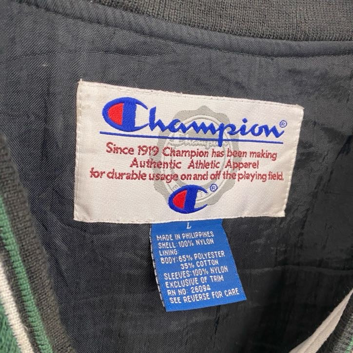 90s　champion　チャンピオン　ナイロンプルオーバージャケット　刺繍ロゴ　リブライン　ヴィンテージ　緑　グリーン　Lサイズ