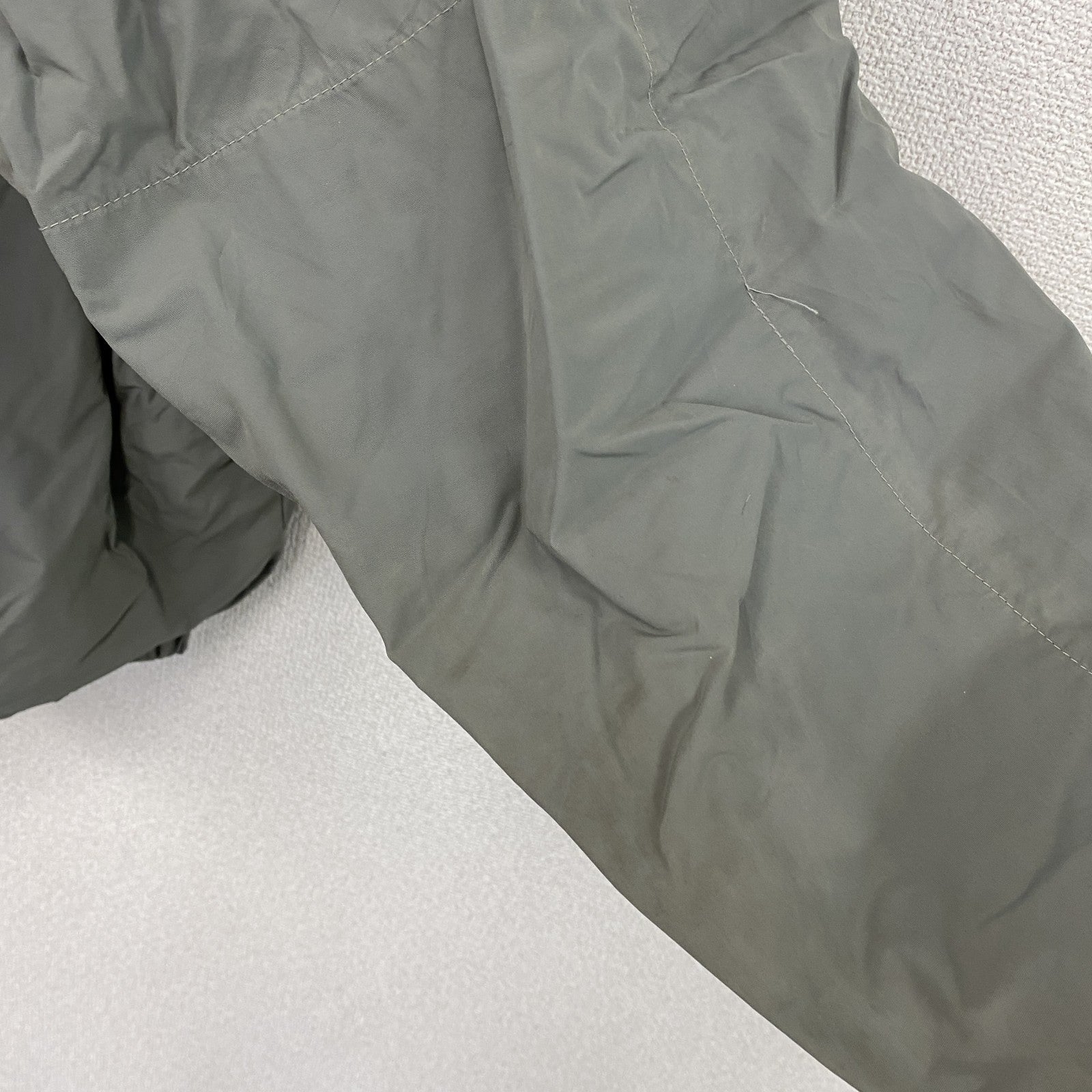 00s　U.S.ARMY　トレーニングジャケット　ナイロンジャケット　ミリタリー　米軍　ヴィンテージ　グレー　2XLサイズ