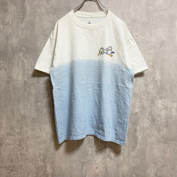 古着 used　Disney ディズニー　Mickey ミッキー　半袖プリントＴシャツ　バックプリント　白　キャラクター