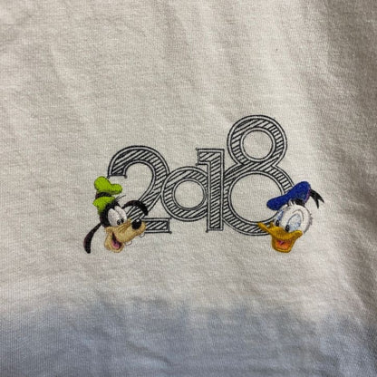 古着 used　Disney ディズニー　Mickey ミッキー　半袖プリントＴシャツ　バックプリント　白　キャラクター