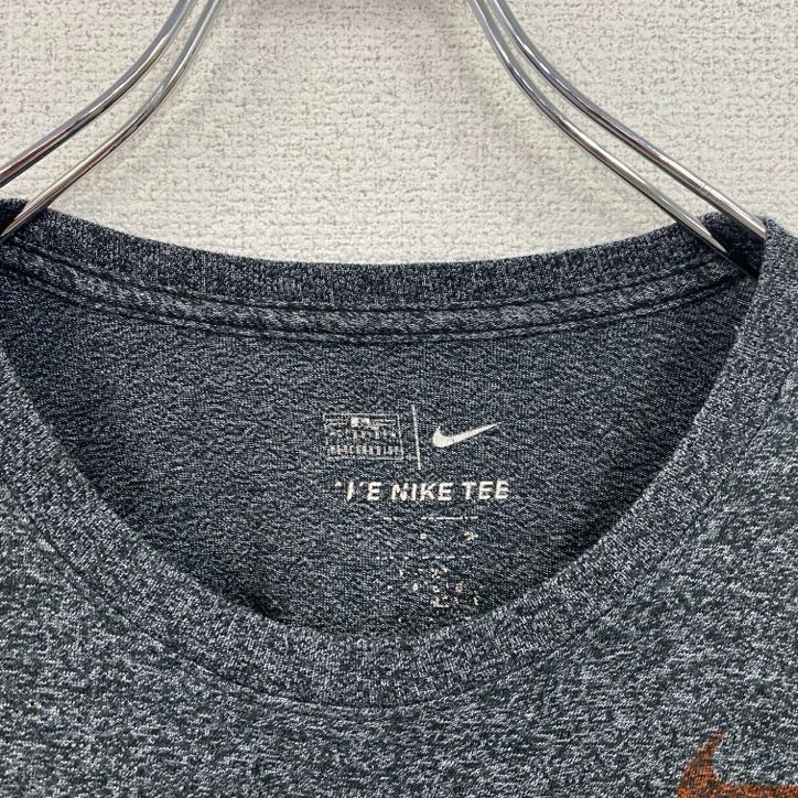 NIKE　ナイキ　GIANTS　半袖プリントTシャツ　ダークグレー