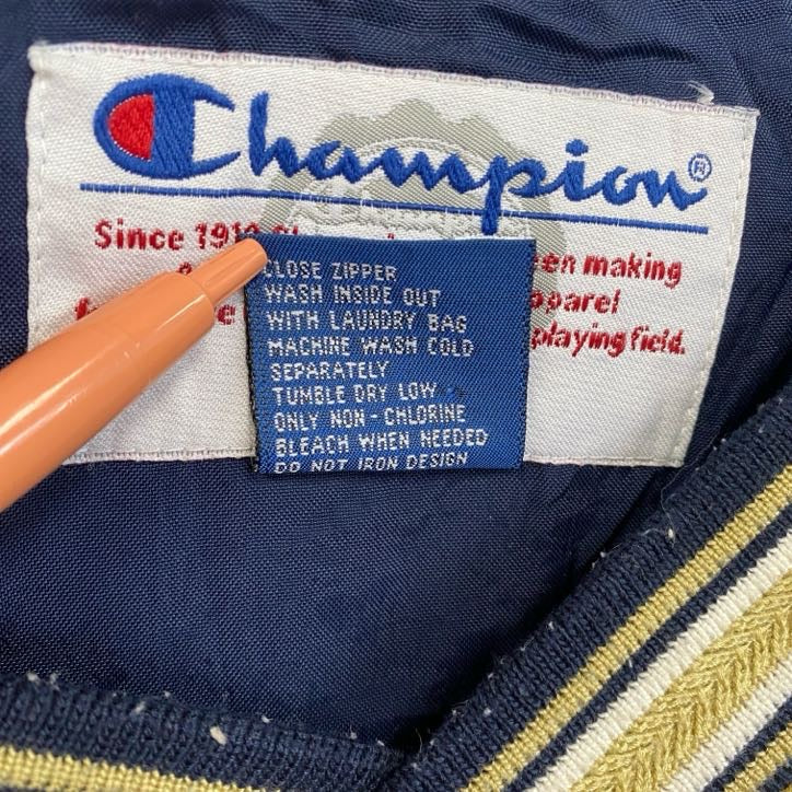 90s～　champion　チャンピオン　ナイロンプルオーバージャケット　刺繍ロゴ　ヴィンテージ　黄色　イエロー　XLサイズ