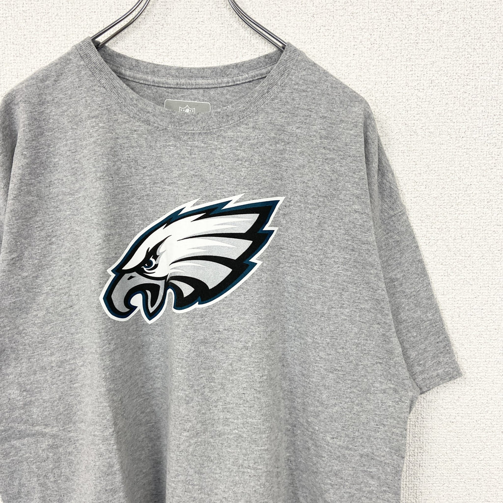 古着 used　NFL　半袖オフィシャルプリントTシャツ　フィラデルフィアイーグルス　アメフト　クルーネック　グレー　XLサイズ