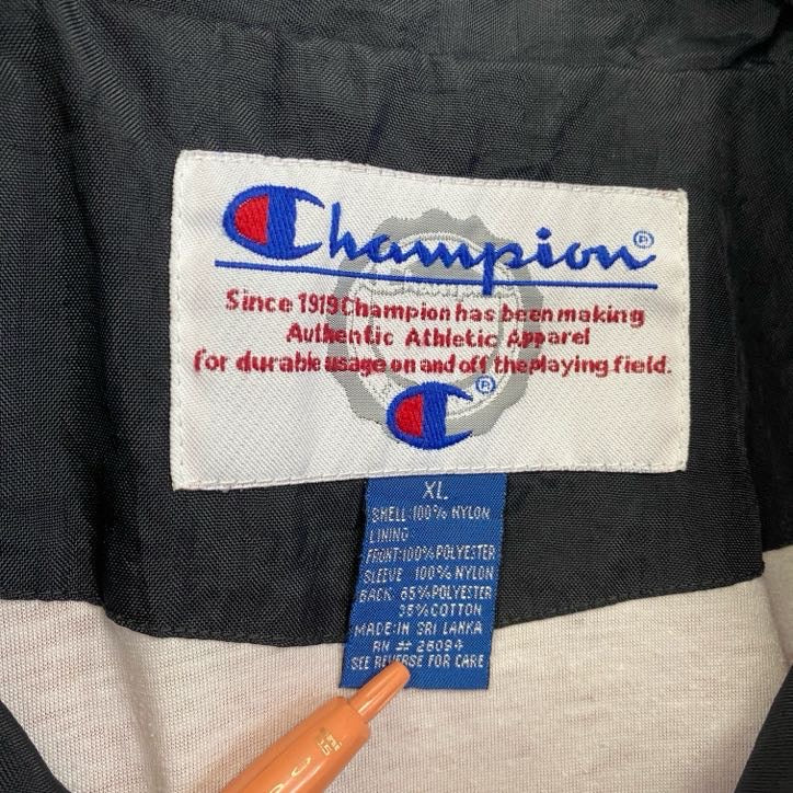90s　champion　チャンピオン　プルオーバージャケット　ヴィンテージ　ハーフジップ　赤　レッド　XLサイズ