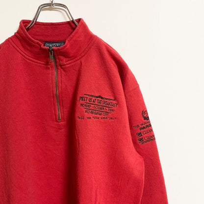 PERRIN WEAR　ハーフジップスウェット/トレーナー　刺繍ロゴ　7連プリント　ビックシルエット　赤　レッド　Mサイズ