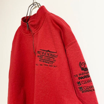 PERRIN WEAR　ハーフジップスウェット/トレーナー　刺繍ロゴ　7連プリント　ビックシルエット　赤　レッド　Mサイズ