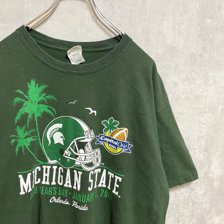 古着 used　GILDAN　MICHIGAN STATE　半袖プリントTシャツ　バックプリント　アメフト　緑　Lサイズ