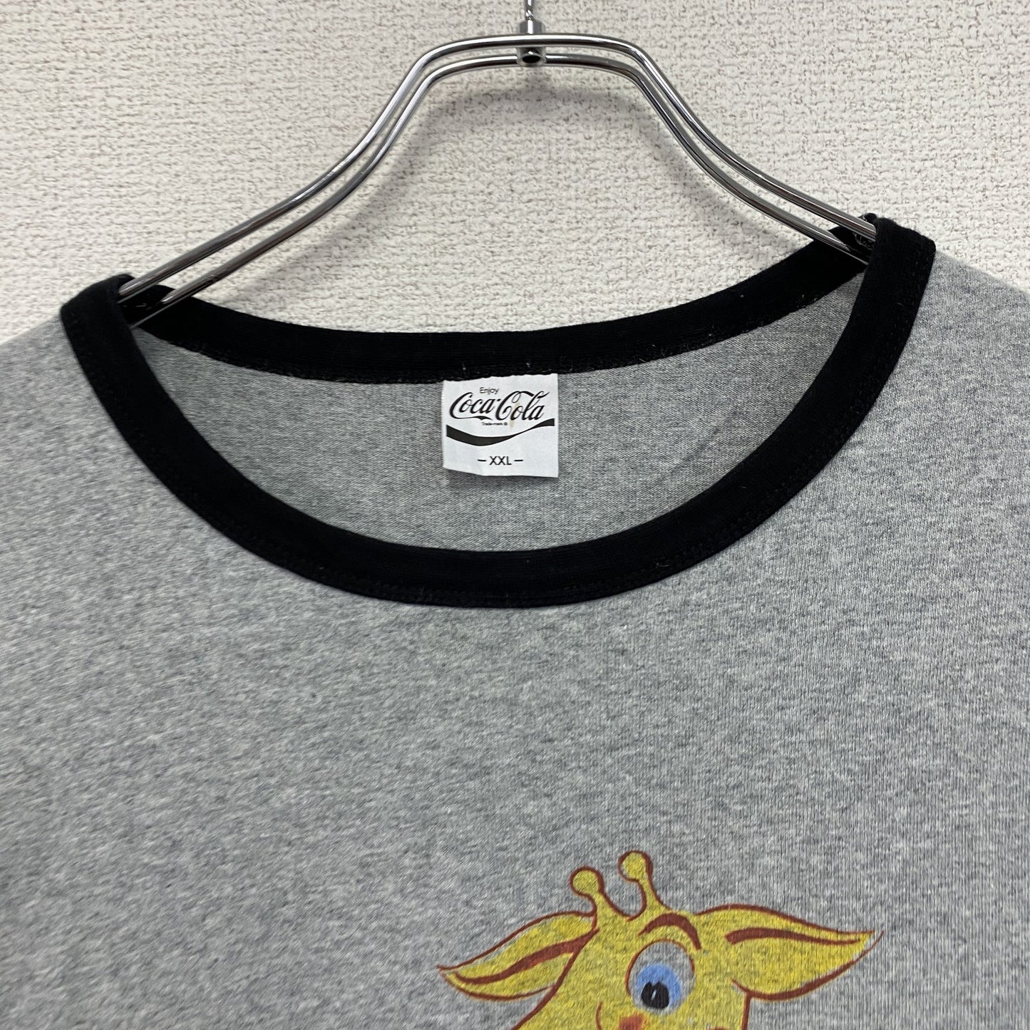 GU　ジーユー　Coca-Cola　コカ・コーラ　半袖プリントTシャツ　リンガーT　グレー　2XLサイズ