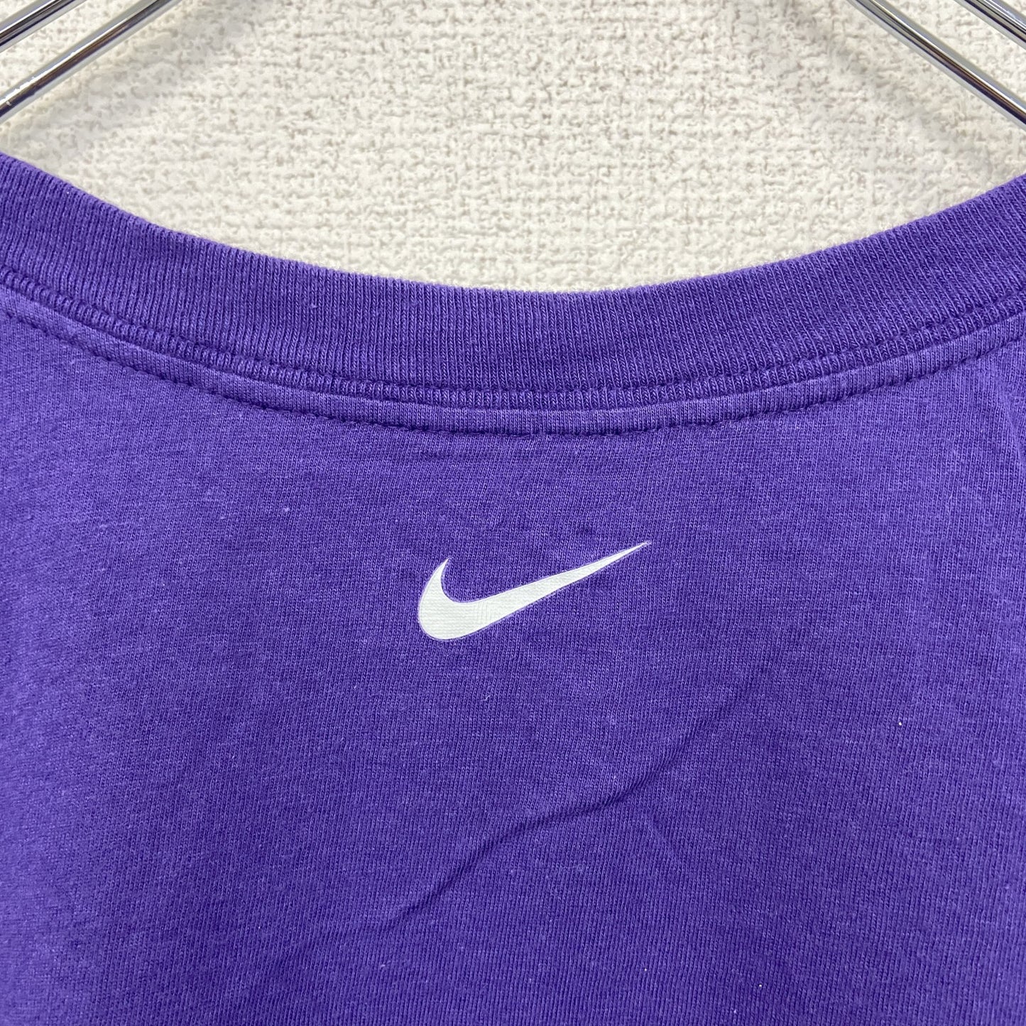 古着 used　NIKE ナイキ　半袖プリントTシャツ　ソフトボール　クルーネック　スウッシュロゴ　紫　パープル　XLサイズ