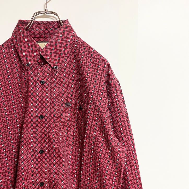 古着 used　wrangler　ラングラー　長袖総柄シャツ　ワンポイント刺繍　赤　レッド　秋冬服　レトロ　Ｍサイズ