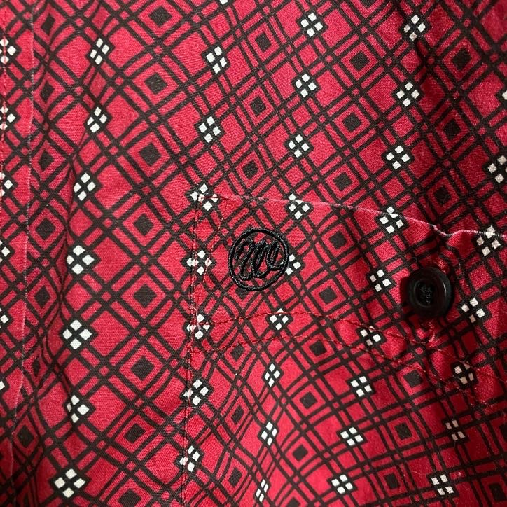 古着 used　wrangler　ラングラー　長袖総柄シャツ　ワンポイント刺繍　赤　レッド　秋冬服　レトロ　Ｍサイズ