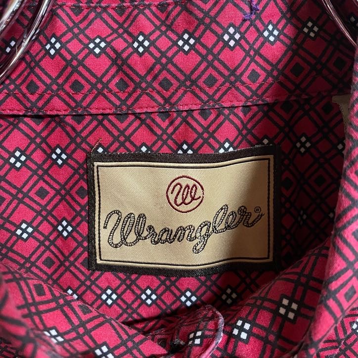 古着 used　wrangler　ラングラー　長袖総柄シャツ　ワンポイント刺繍　赤　レッド　秋冬服　レトロ　Ｍサイズ