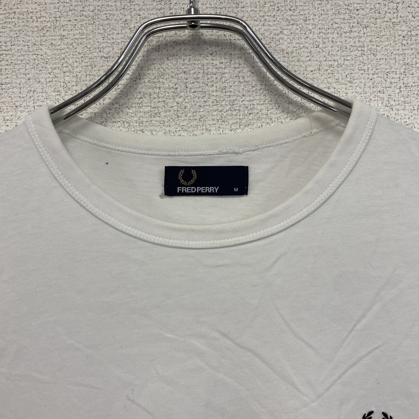 FRED PERRY　フレッドペリー　半袖Tシャツ　白　ホワイト　Mサイズ