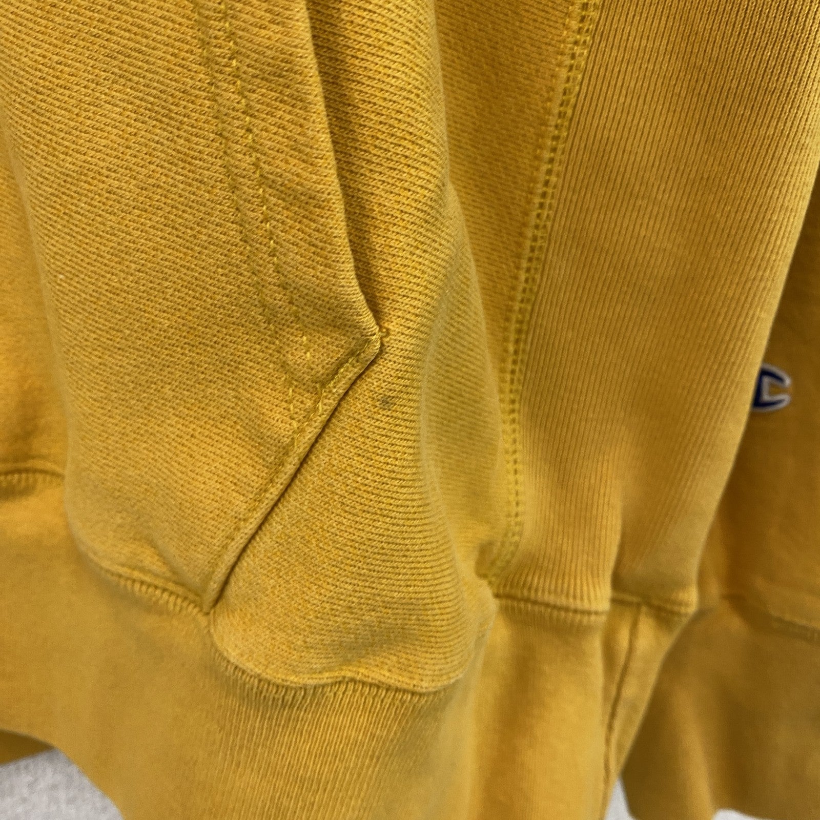 Champion　チャンピオン　リバースウィーブ　スウェットパーカー/フーディー　黄色　イエロー　2XLサイズ