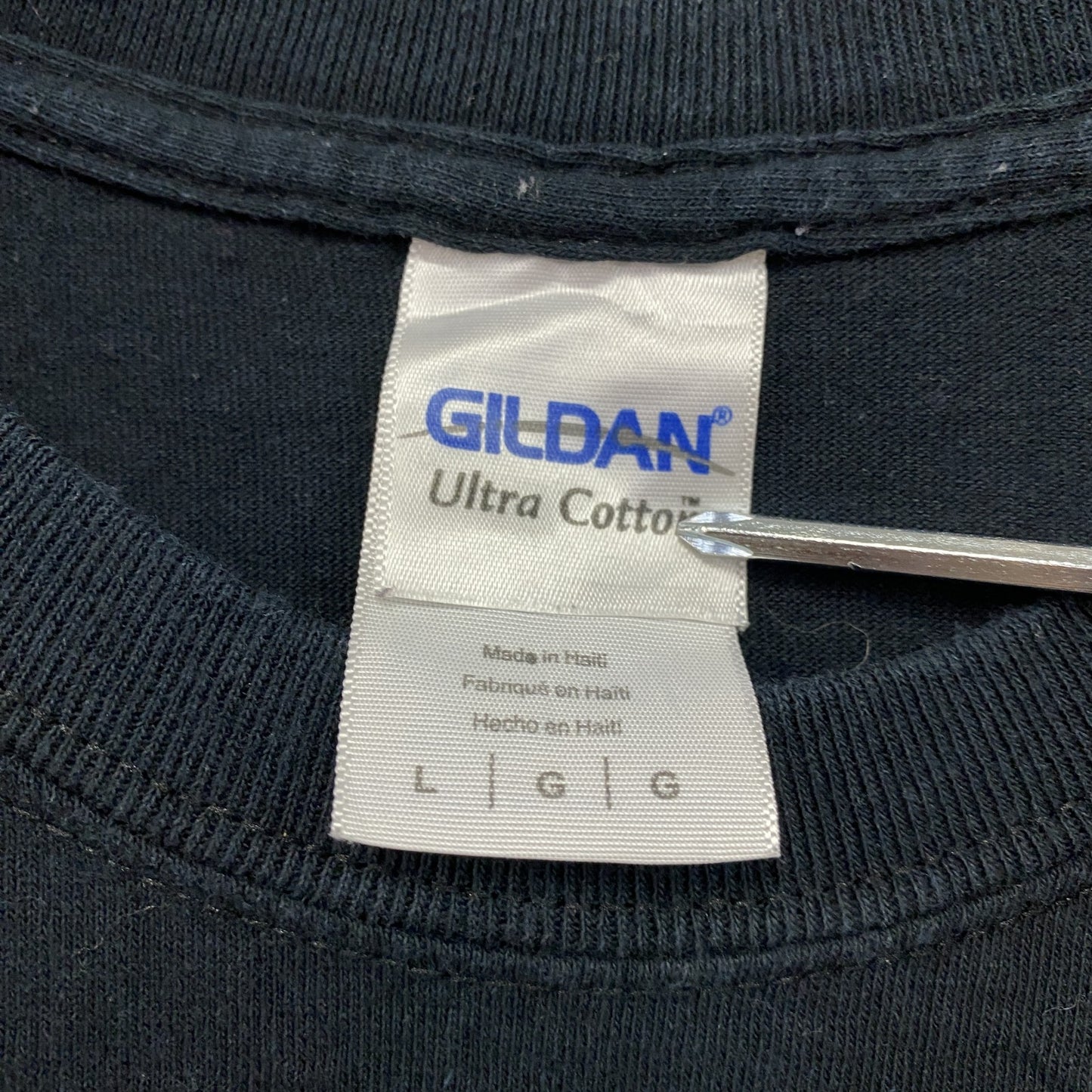 GILDAN　ギルダン　スティックトゥユアガンズ　半袖プリントTシャツ　バンドT　黒　ブラック　Lサイズ