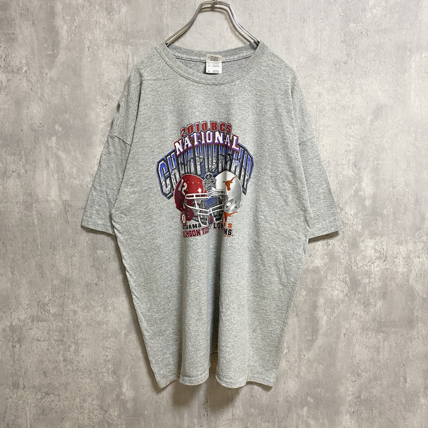 古着 used　GILDAN ギルダン　NCAA　アメフト　半袖クルーネックプリントTシャツ　グレー　スポーツ　XLサイズ