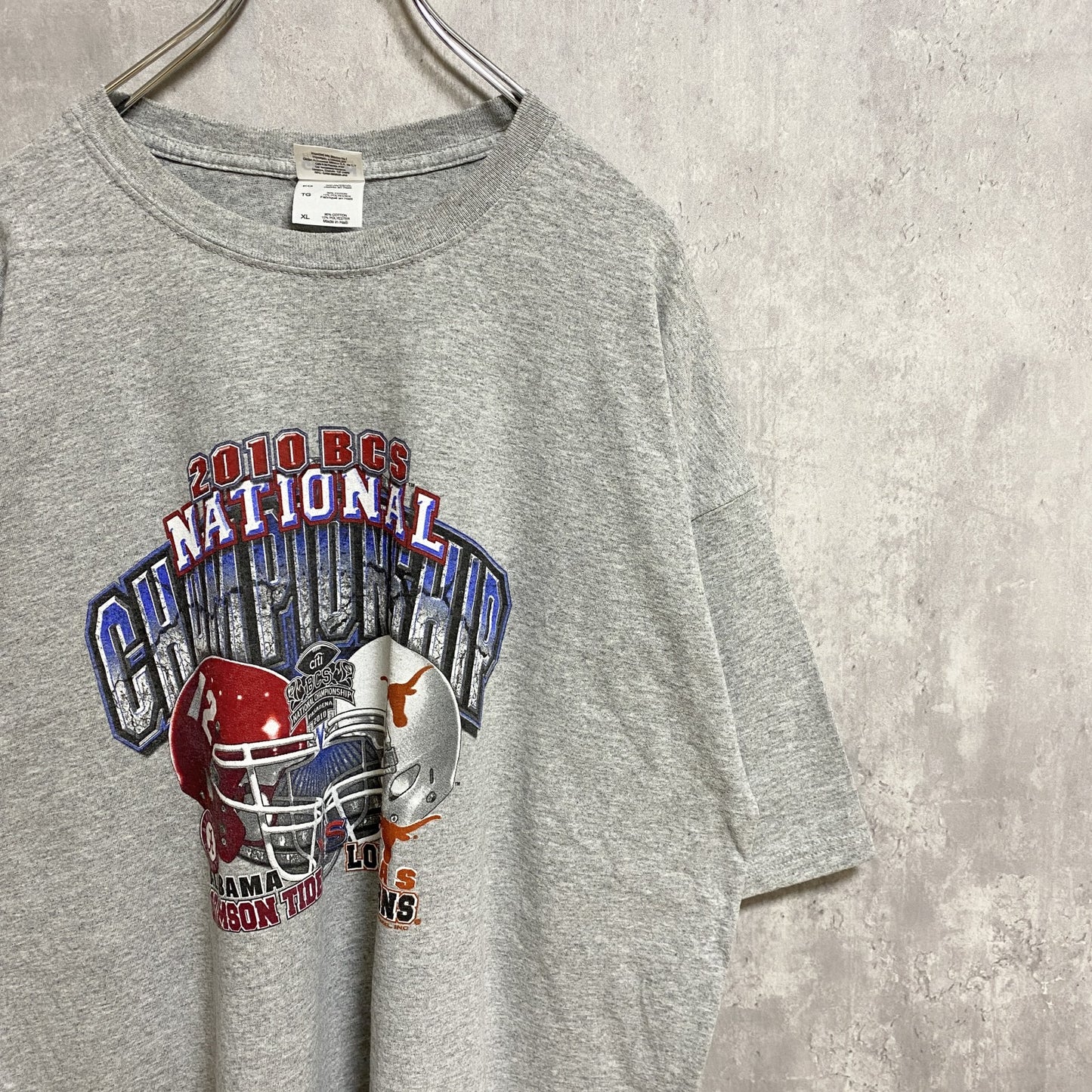 古着 used　GILDAN ギルダン　NCAA　アメフト　半袖クルーネックプリントTシャツ　グレー　スポーツ　XLサイズ