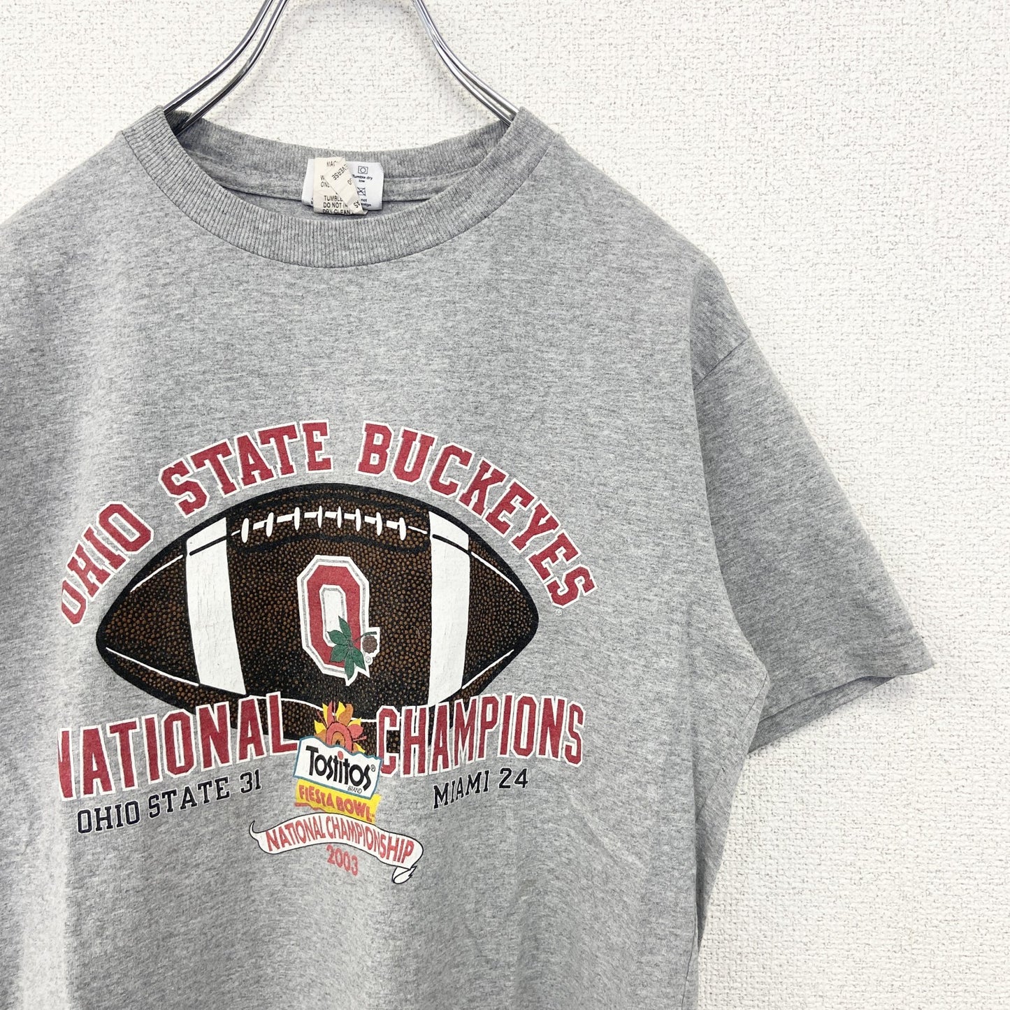古着 used　champion　チャンピオン　半袖プリントTシャツ　オハイオステートバックアイズ　フットボール　グレー　Ｍサイズ