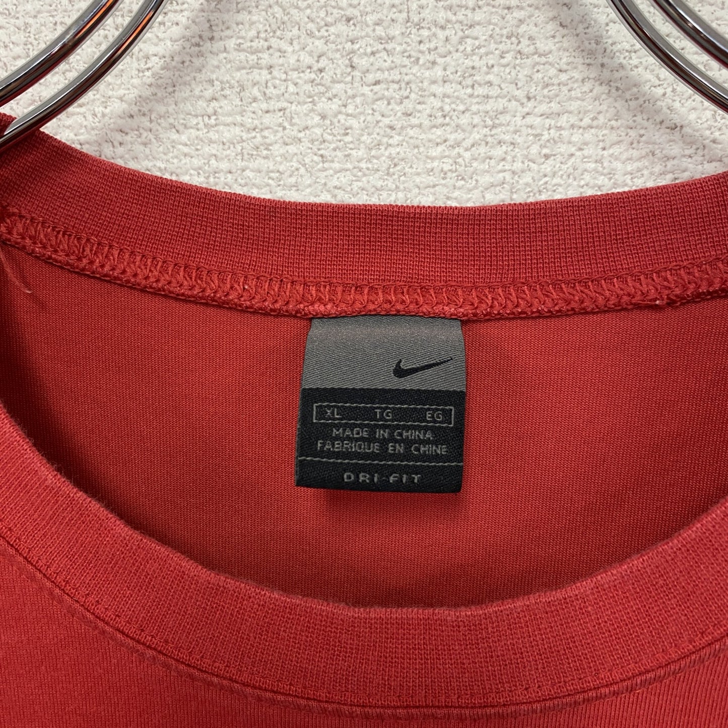 NIKE　ナイキ　DRI-FIT　半袖Tシャツ　スウッシュ　赤　レッド　XLサイズ