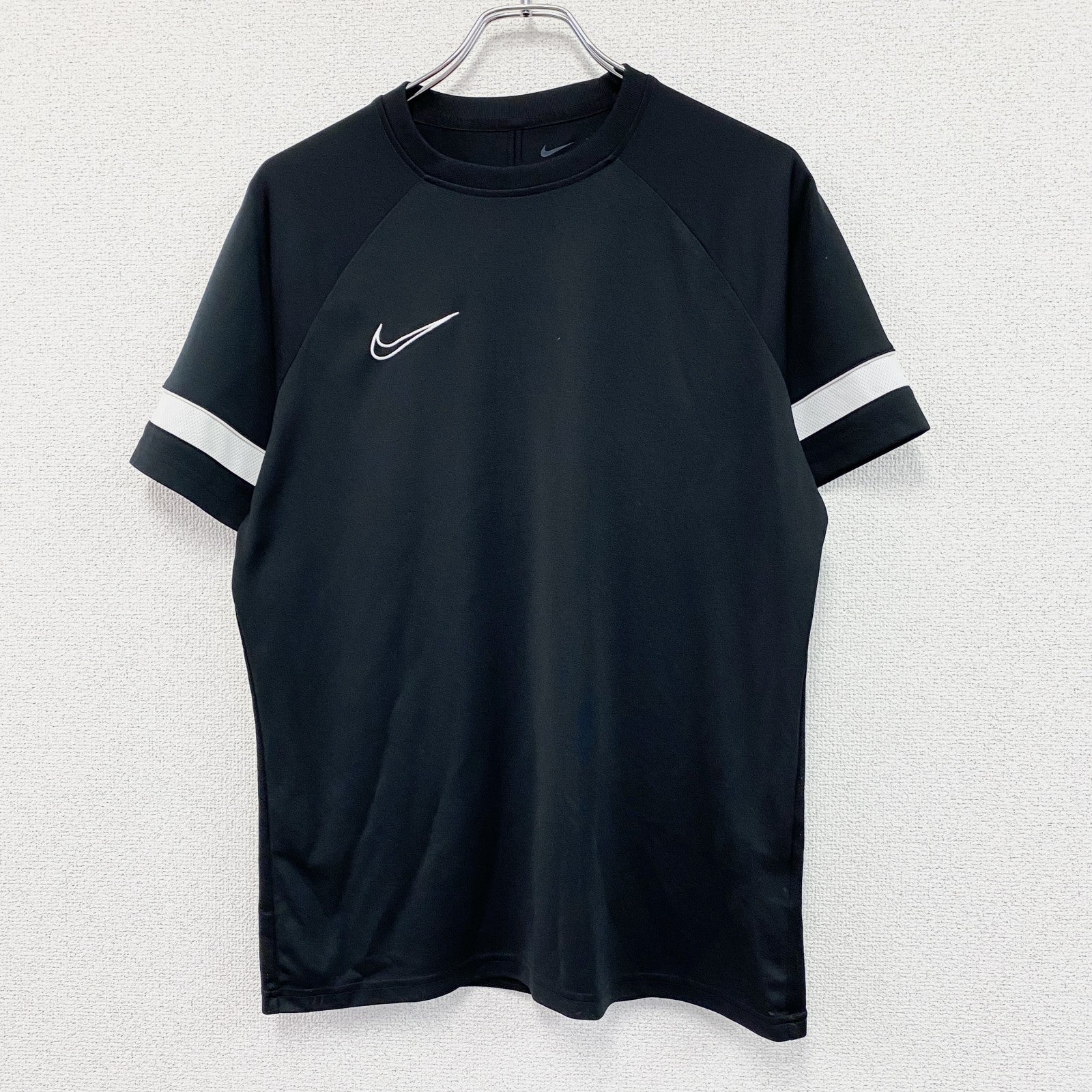 NIKE　ナイキ　DRI-FIT　半袖Tシャツ　スウッシュ　黒　ブラック　XLサイズ