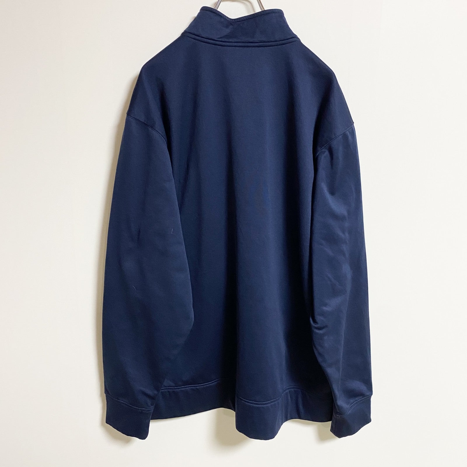 古着 used　長袖企業トラックジャケット　ジャージ　ワンポイント刺繍　ネイビー　ビッグシルエット　秋冬服　2XLサイズ