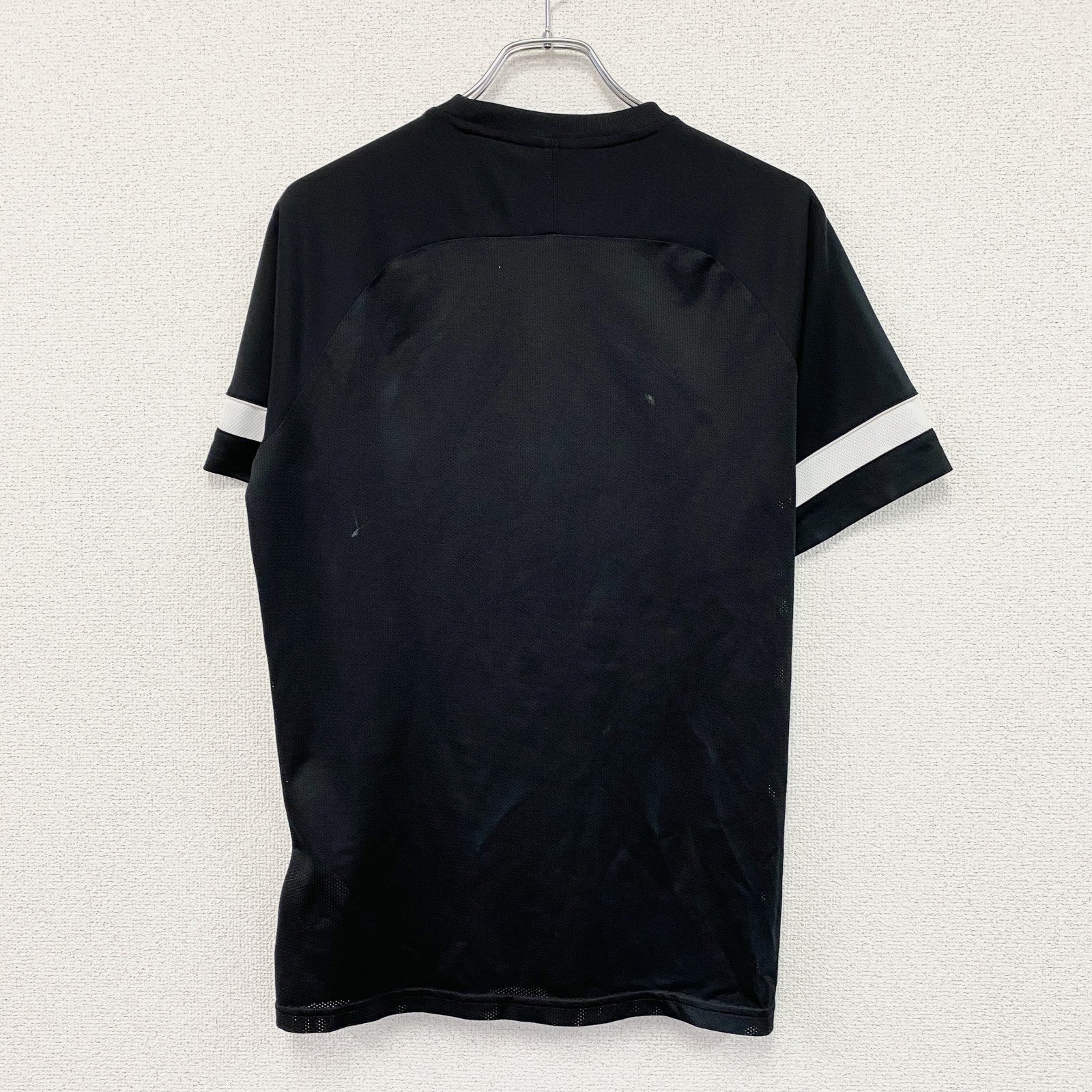 NIKE　ナイキ　DRI-FIT　半袖Tシャツ　スウッシュ　黒　ブラック　XLサイズ