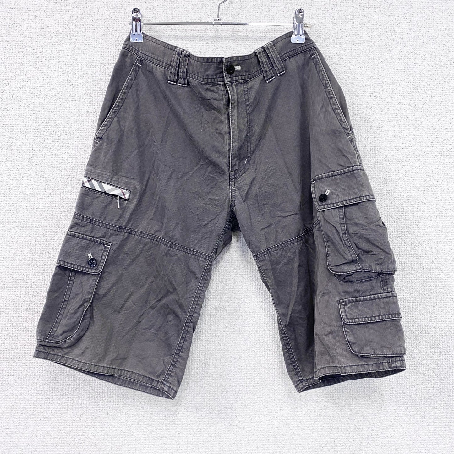 BURBERRY BLACK LABEL　バーバリーブラックレーベル　カーゴショーツ　グレー　82サイズ