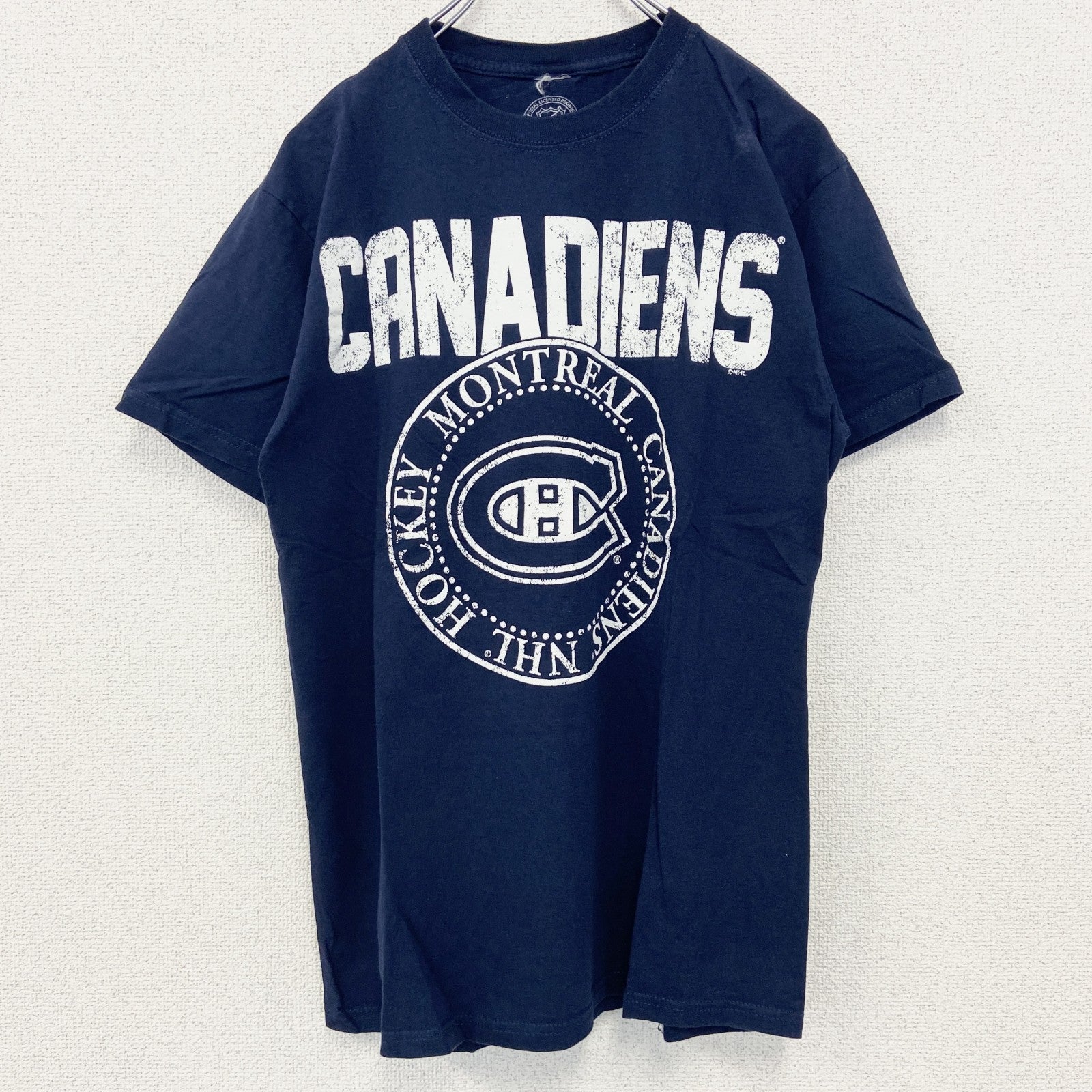 古着 used　NHL　半袖プリントTシャツ　アイスホッケー　モントリオール・カナディアンズ　ネイビー　紺　レトロ　Mサイズ