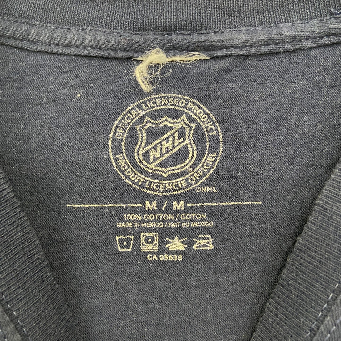 古着 used　NHL　半袖プリントTシャツ　アイスホッケー　モントリオール・カナディアンズ　ネイビー　紺　レトロ　Mサイズ