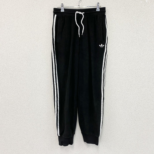 adidas　アディダス　トラックパンツ/ジャージパンツ　トレフォイルロゴ　刺繍ロゴ　黒　ブラック　Mサイズ