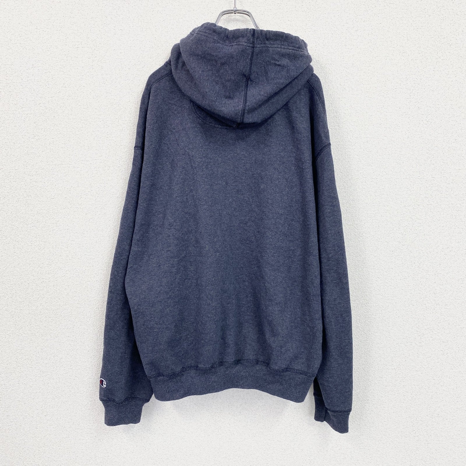 champion　チャンピオン　スウェットパーカー/フーディー　紺　ネイビー　XLサイズ