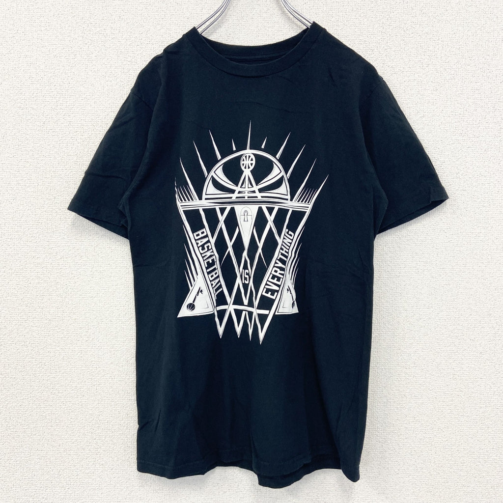 古着 used　adidas　アディダス　半袖プリントTシャツ　バスケットボール　クルーネック　黒　ブラック　レトロ　Mサイズ