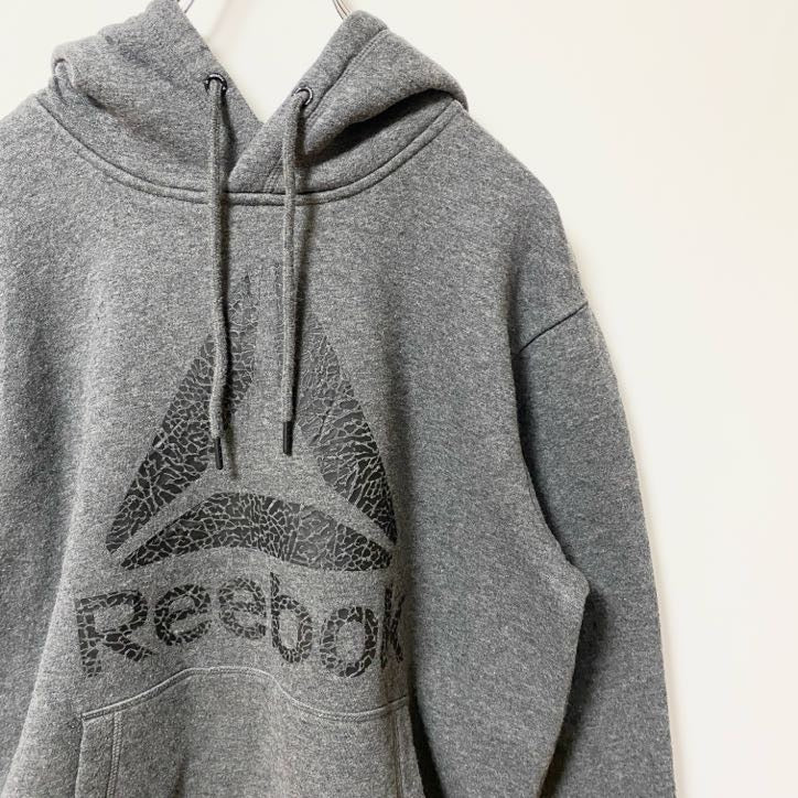 Reebok　リーボック　スウェットパーカー/フーディー　デカロゴ　スポーティー　灰色　ダークグレー　Sサイズ