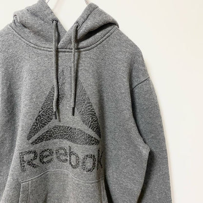 Reebok　リーボック　スウェットパーカー/フーディー　デカロゴ　スポーティー　灰色　ダークグレー　Sサイズ