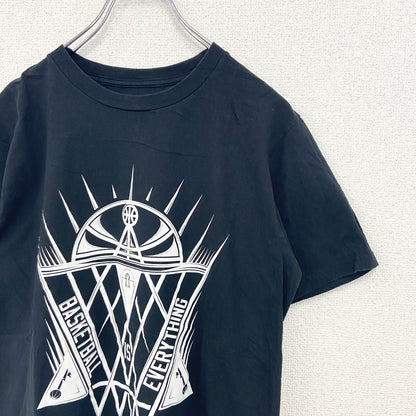 古着 used　adidas　アディダス　半袖プリントTシャツ　バスケットボール　クルーネック　黒　ブラック　レトロ　Mサイズ