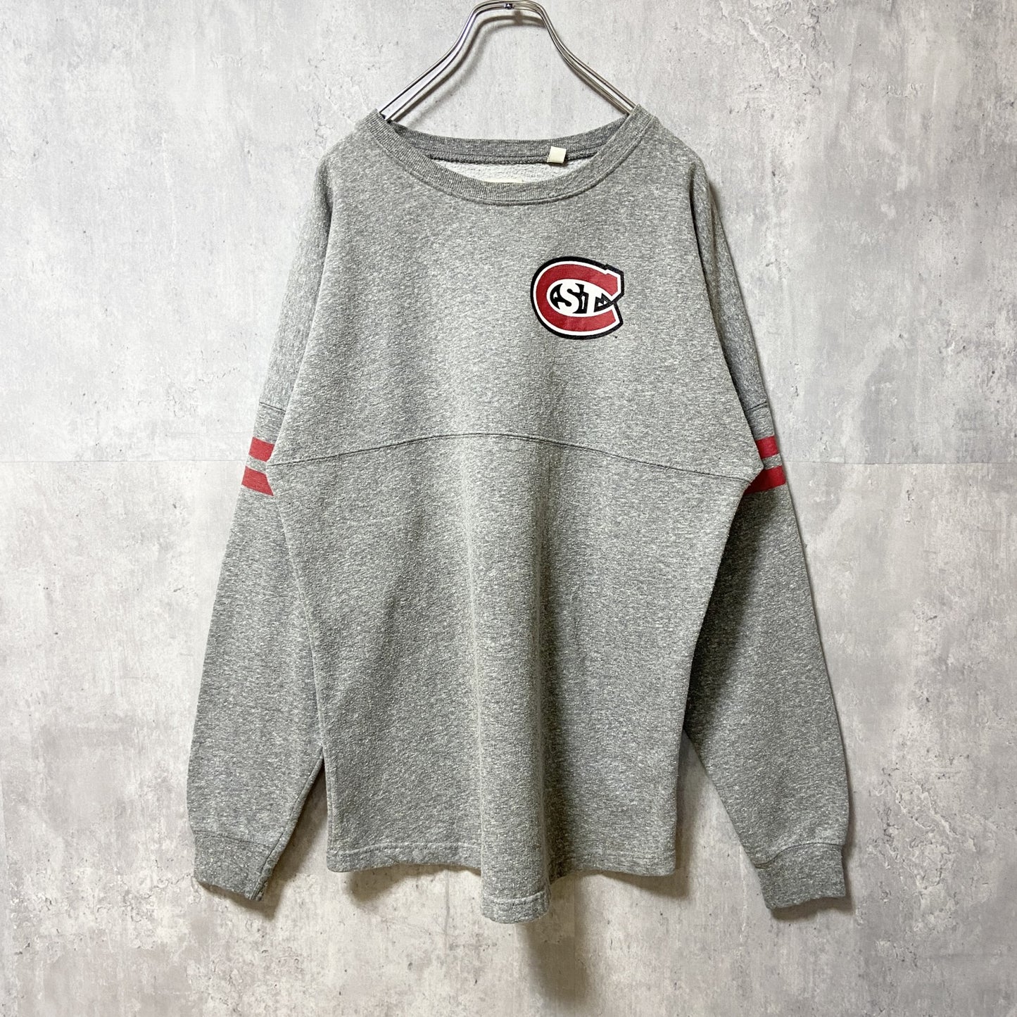 古着 used　LEAGUE　長袖スウェット　バックプリント　トレーナー　GO HUSKIES　フットボール　グレー　Lサイズ