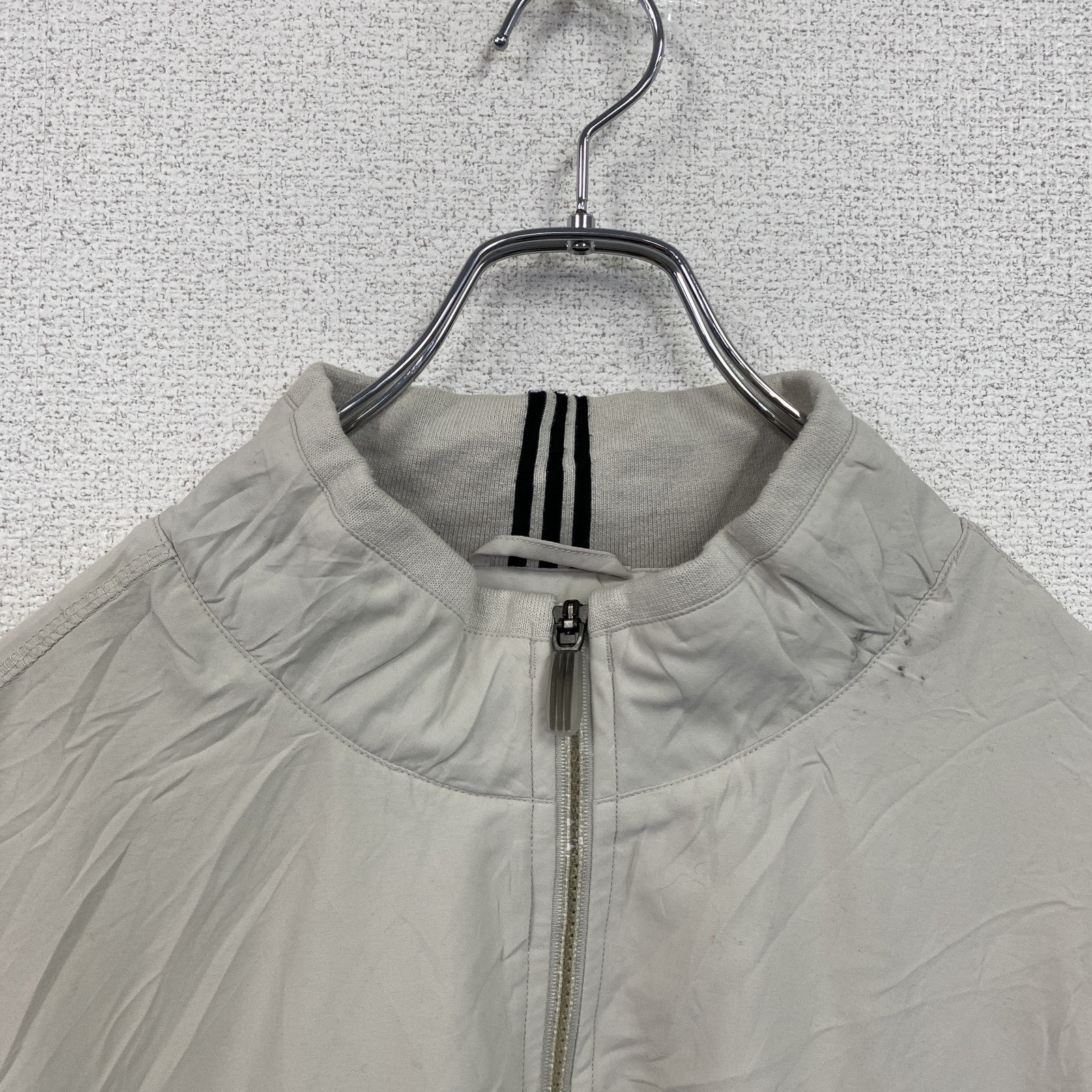 adidas　アディダス　プルオーバージャケット　ハーフジップ　オフホワイト　XLサイズ