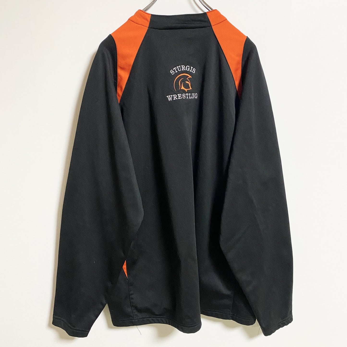 古着 used　HOLLOWAY　ホロウェイ　長袖ハーフジッププルオーバー　ジャージ　トラックジャケット　黒　オレンジ　XLサイズ