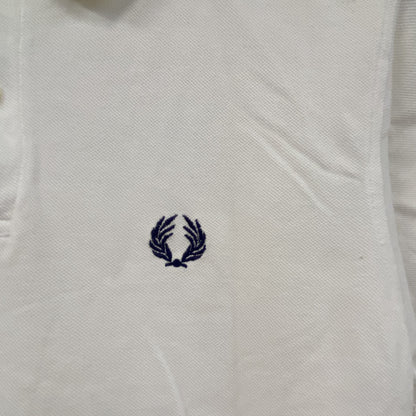 FRED PERRY　フレッドペリー　半袖ポロシャツ　スポーツウェア　ロゴ刺繡　白　ホワイト　Mサイズ
