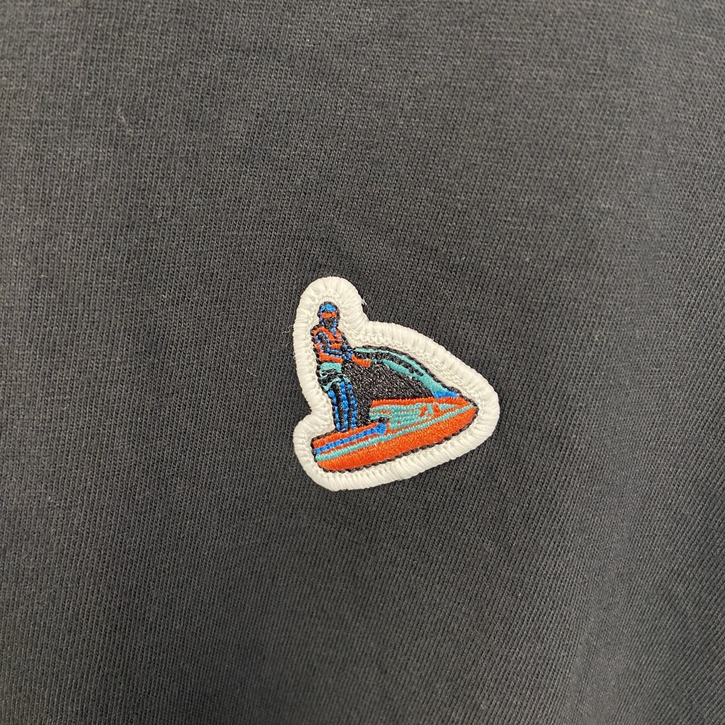 古着 used　adidas　アディダス　半袖ワンポイント刺繍Tシャツ　ワッペン　レトロデザイン　ブラック　黒　XLサイズ