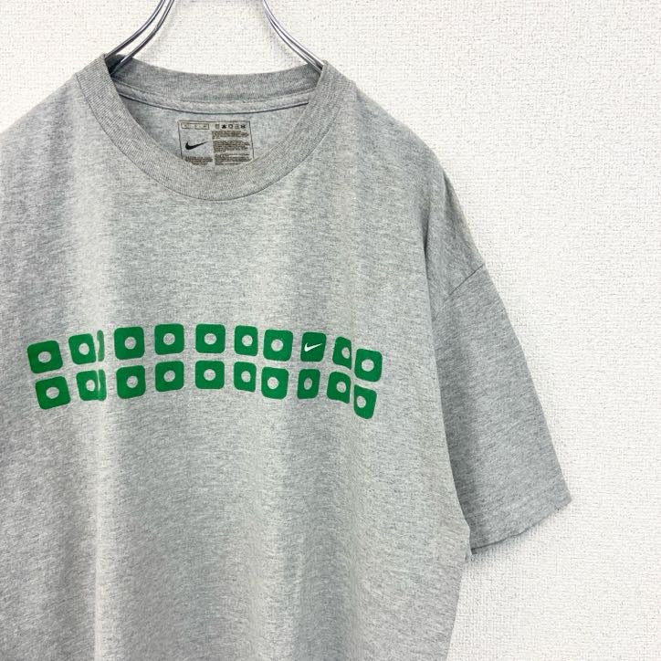 古着 used　NIKE　ナイキ　半袖プリントTシャツ　スウッシュロゴ　クルーネック　ノームコア　レトロ　グレー　XLサイズ