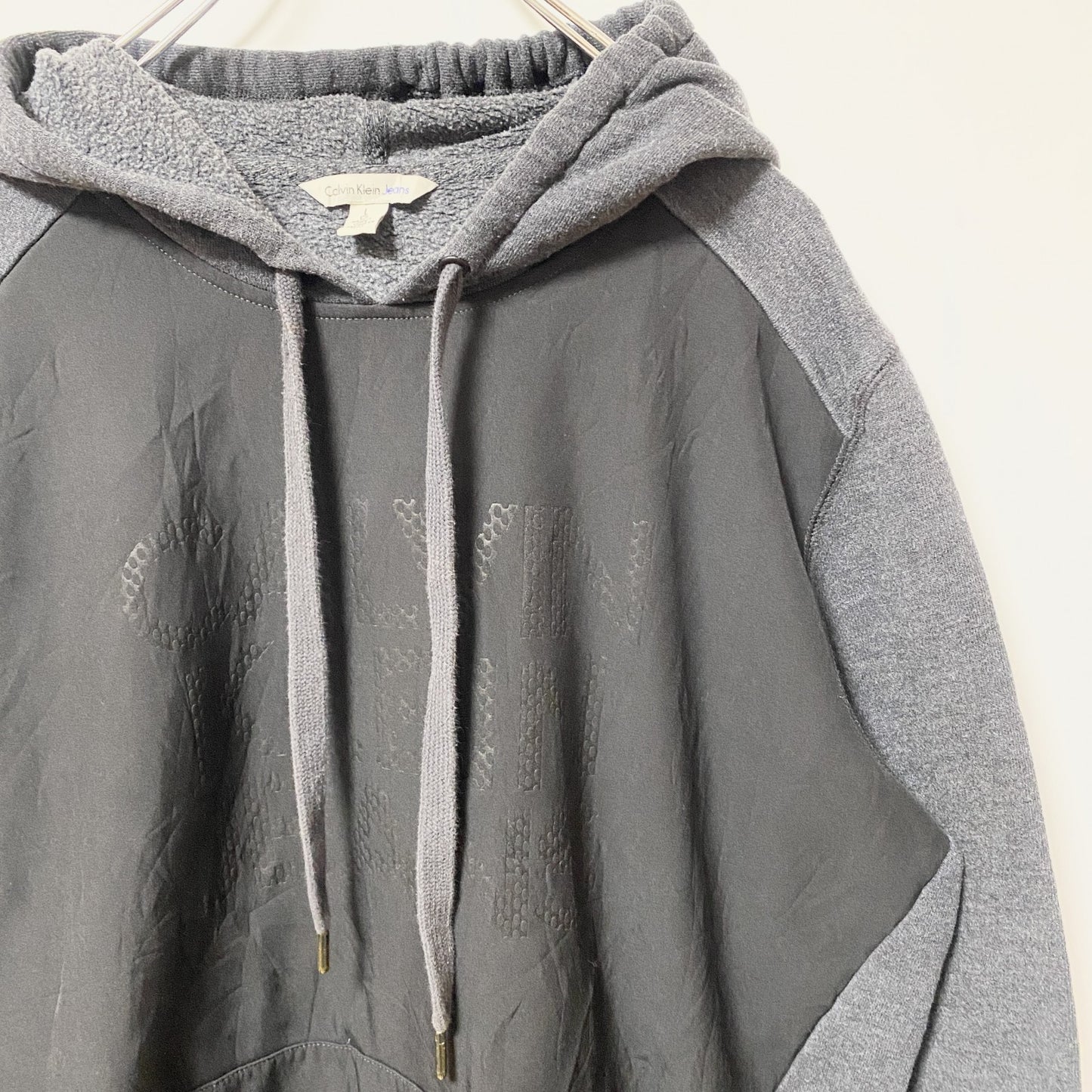 古着 used Calvin Klein Jeans カルバンクラインジーンズ　長袖プルオーバーパーカー　フーディー　Lサイズ