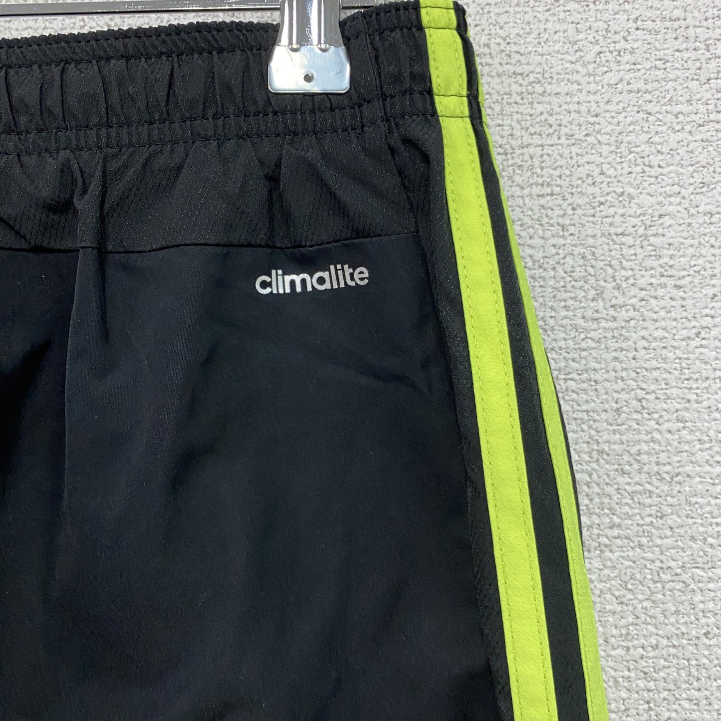 adidas　アディダス　トラックパンツ/ジャージ　黒　ブラック　Oサイズ
