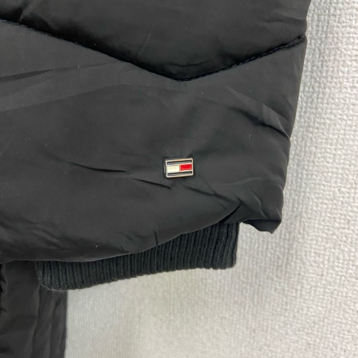 TOMMY HILFIGER　トミーヒルフィガー　フルジップ中綿ジャケット　黒　ブラック　2XLサイズ