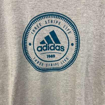 古着 used　adidas　アディダス　半袖ビッグロゴプリントTシャツ　THREE STORIPU LIFE　グレー　Lサイズ