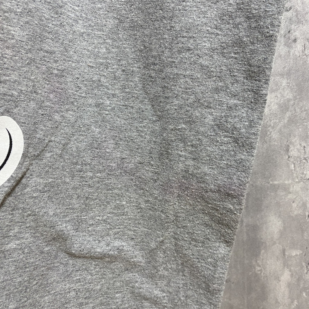 古着 used　Disney ディズニー　Mickey ミッキー　半袖プリントＴシャツ　グレー　星条旗　クルーネック　キャラクター