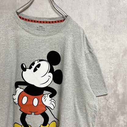 古着 used　Disney ディズニー　Mickey ミッキー　半袖プリントＴシャツ　スウェード調　グレー　クルーネック